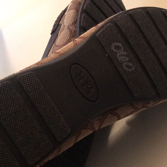 New COACH Monogrammed Brown Tan Loafers - Picture 8 of 8